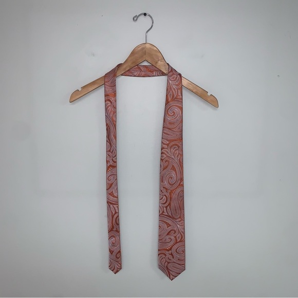 Michael‎ Kors Tie 100% Silk Paisley Orange Lilac Men's  Unisex 3” width - Picture 2 of 6